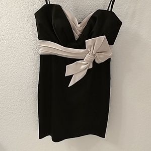 New BCBG strapless satin dress sz 2